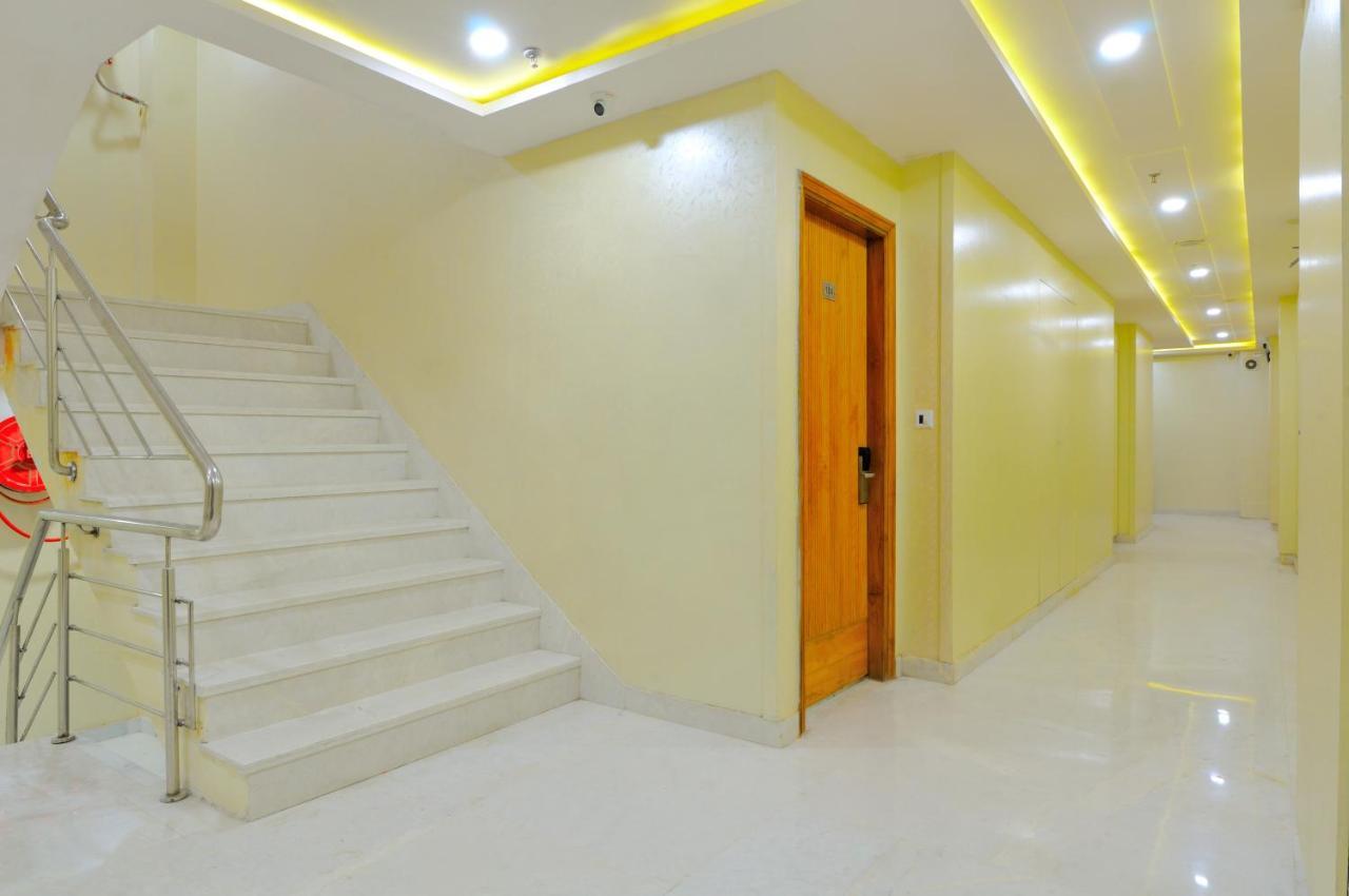 Hotel Worth Newly Bulit - Nuova Delhi Esterno foto