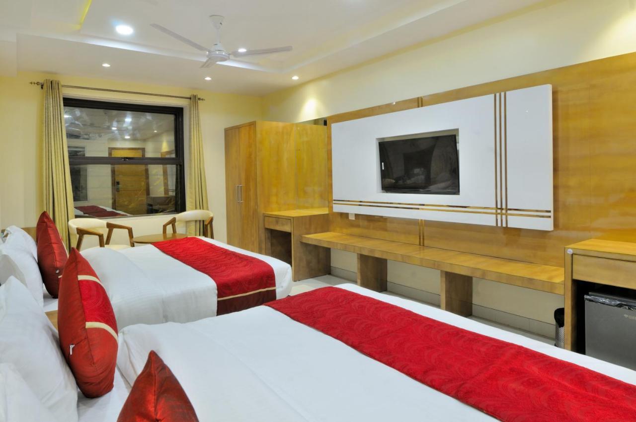 Hotel Worth Newly Bulit - Nuova Delhi Esterno foto