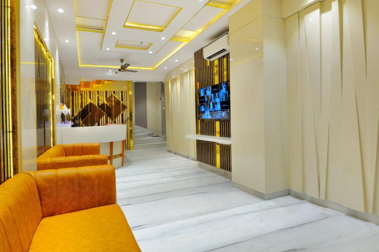 Hotel Worth Newly Bulit - Nuova Delhi Esterno foto