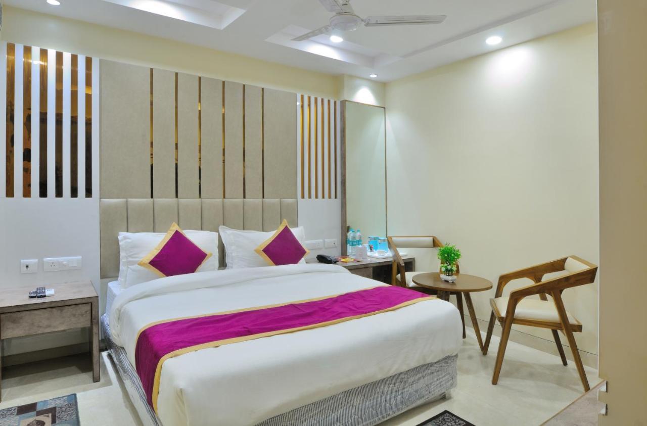 Hotel Worth Newly Bulit - Nuova Delhi Esterno foto