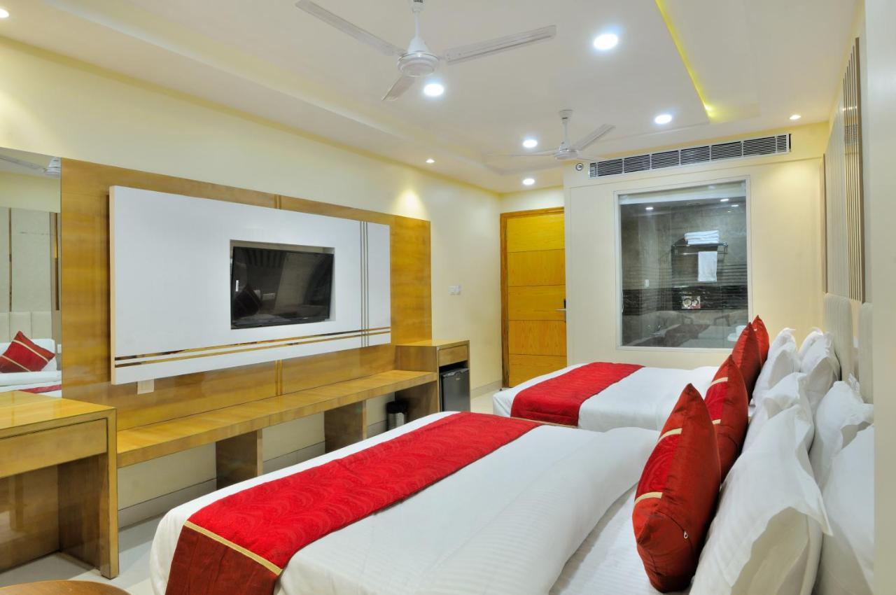 Hotel Worth Newly Bulit - Nuova Delhi Esterno foto