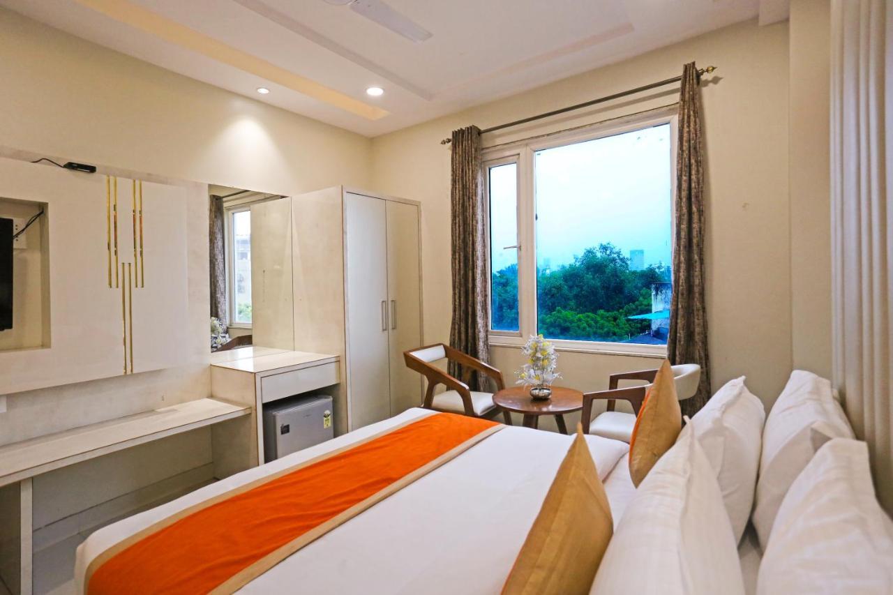 Hotel Worth Newly Bulit - Nuova Delhi Esterno foto