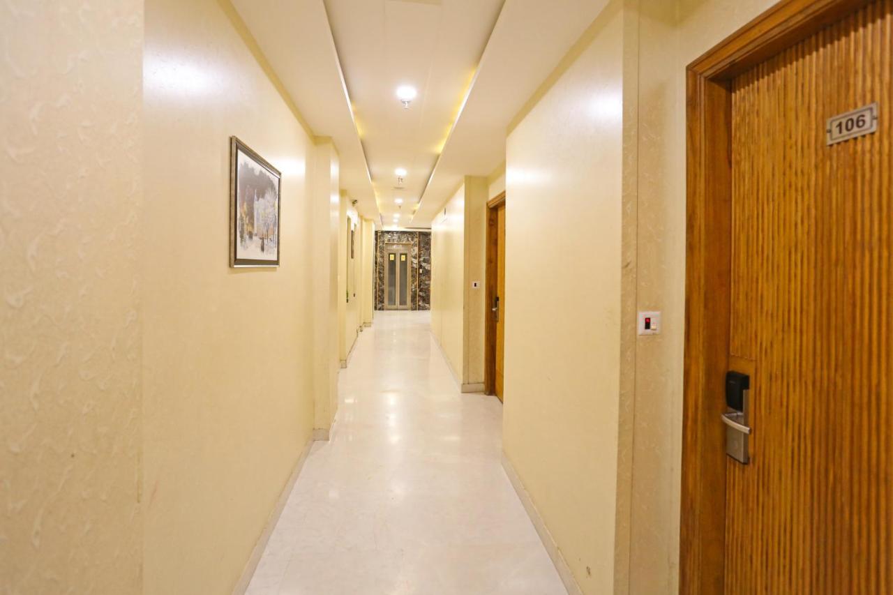Hotel Worth Newly Bulit - Nuova Delhi Esterno foto
