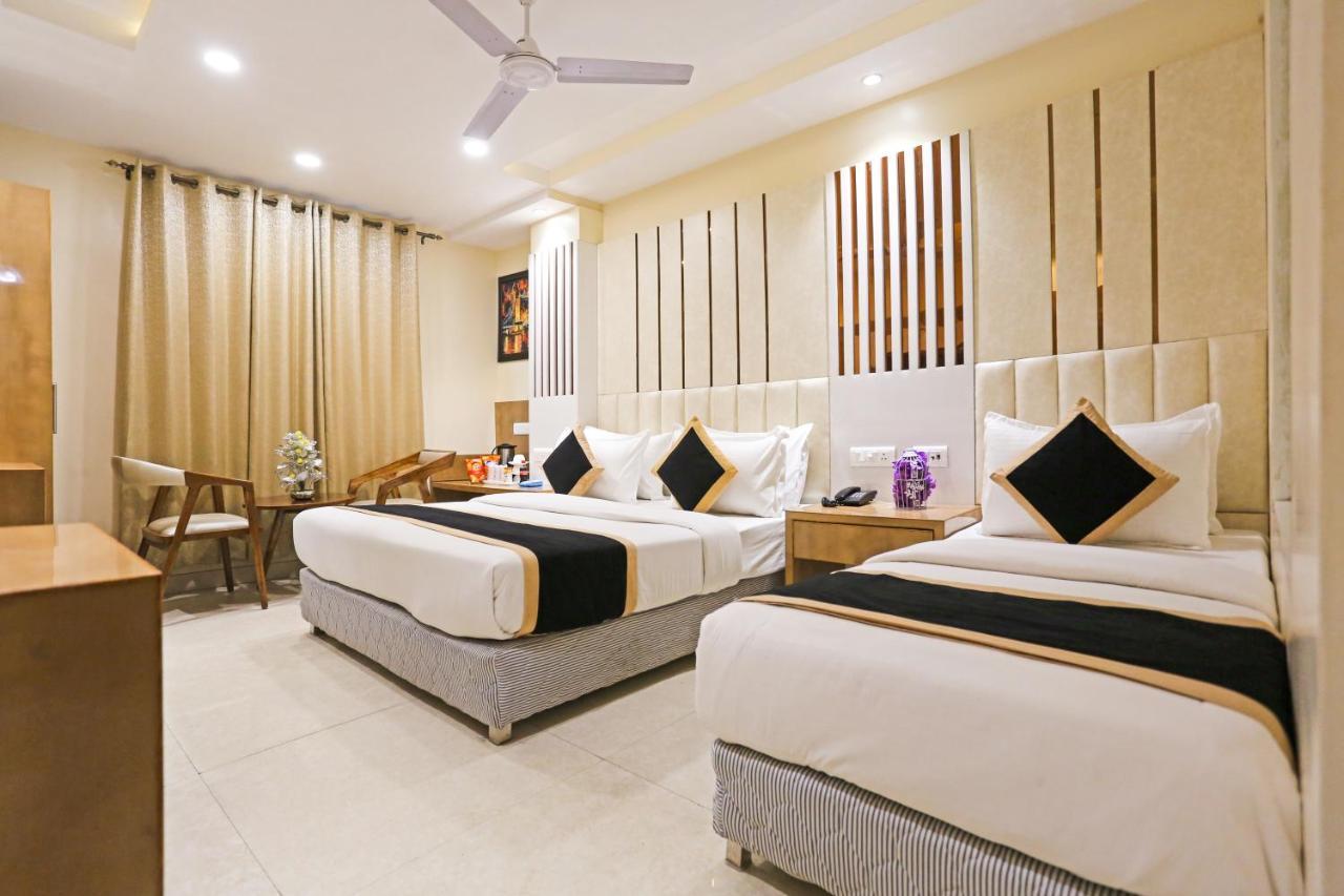 Hotel Worth Newly Bulit - Nuova Delhi Esterno foto
