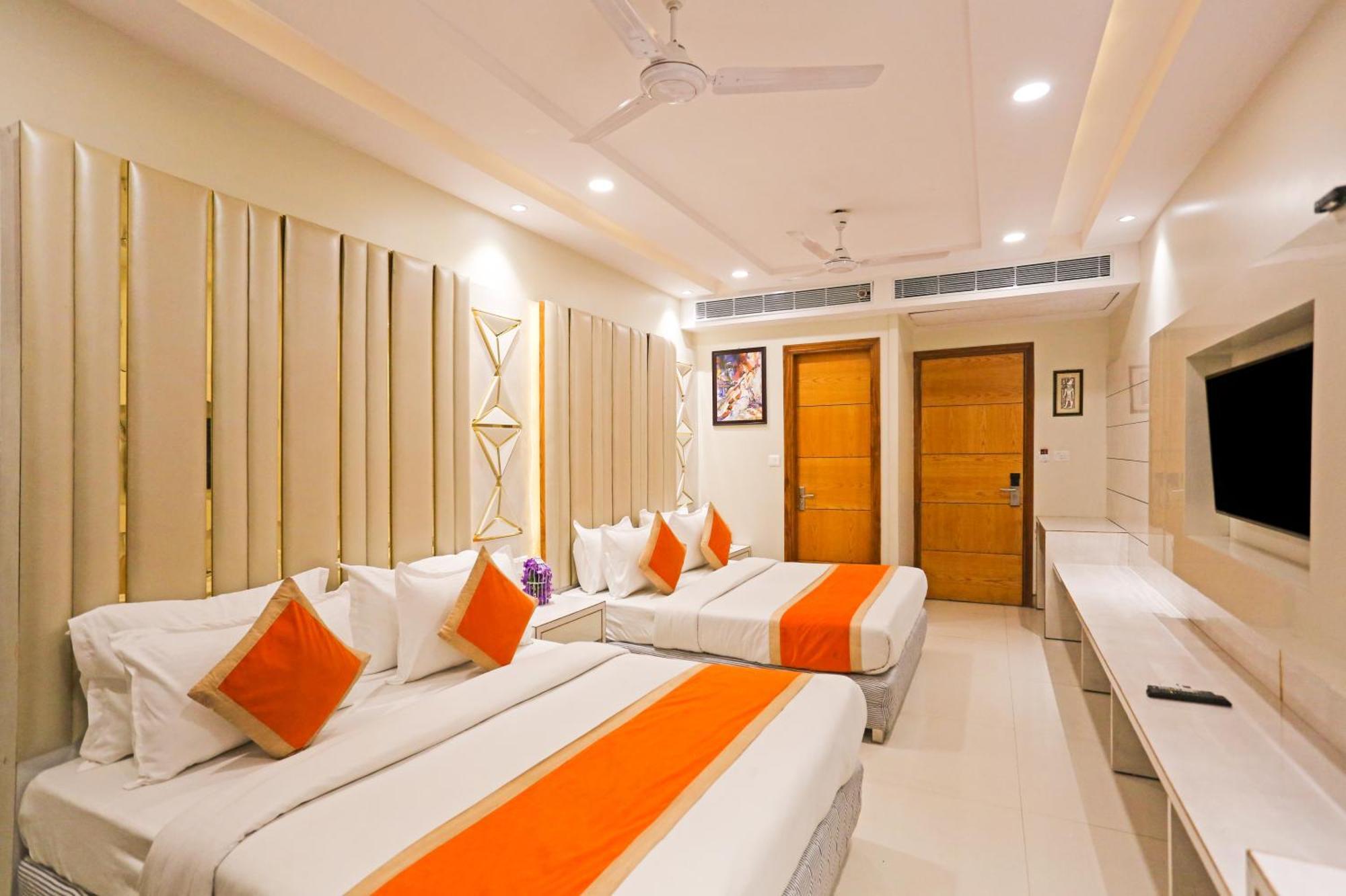 Hotel Worth Newly Bulit - Nuova Delhi Esterno foto